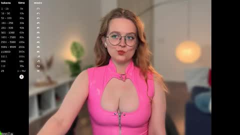 Emily  online show from November 14, 2025, 12:59 pm