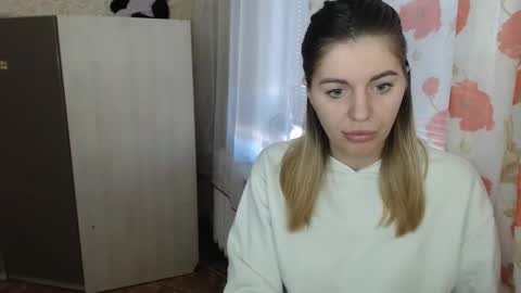 Snapshot of emilyfork chatting on December 14, 2024, 10:34 am emilyfork online show from December 14, 2024, 10:34 am