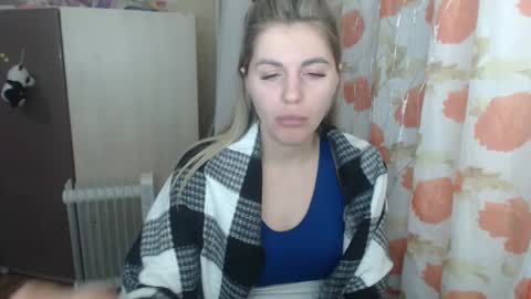 Snapshot of emilyfork chatting on March 7, 2025, 4:55 pm emilyfork online show from March 7, 2025, 4:55 pm