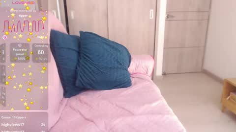 Snapshot of emilyguss chatting on January 20, 2025, 5:27 pm Emily online show from January 20, 2025, 5:27 pm