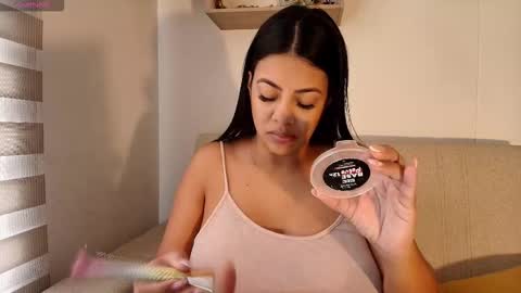 Snapshot of emilyguss chatting on September 20, 2025, 12:28 pm Emily online show from September 20, 2025, 12:28 pm