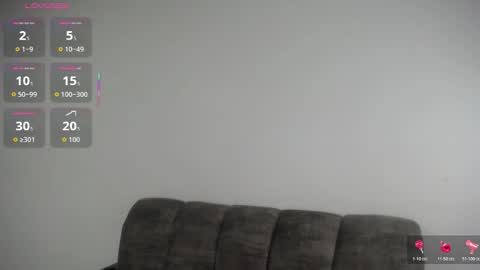 Snapshot of emilyhines__ chatting on November 4, 2025, 1:38 am Emilyhines online show from November 4, 2025, 1:38 am