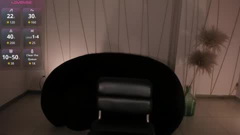 Emily online show from November 22, 2025, 1:26 am