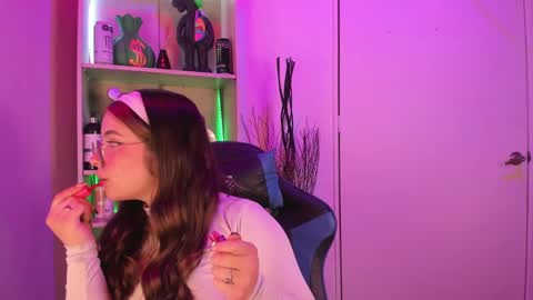 VALEEEN online show from January 16, 2025, 3:56 pm