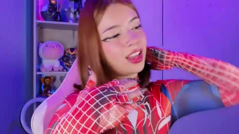 VALEEEN online show from December 15, 2025, 4:11 pm