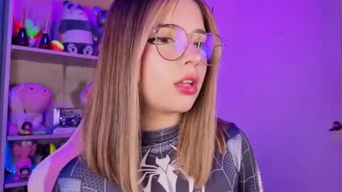 VALEEEN online show from March 14, 2026, 3:28 pm