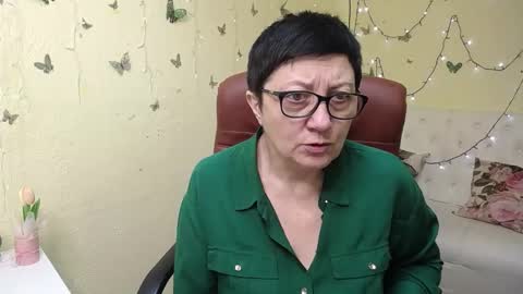 Emily online show from March 22, 2026, 6:17 am