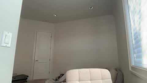 Snapshot of emilyparkerrr chatting on February 25, 2026, 1:04 am emilyparkerrr online show from February 25, 2026, 1:04 am