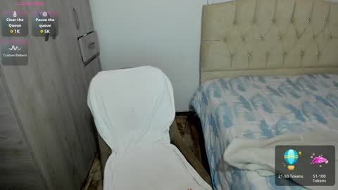 Snapshot of emilypink_1 chatting on January 26, 2025, 12:26 am Emily online show from January 26, 2025, 12:26 am