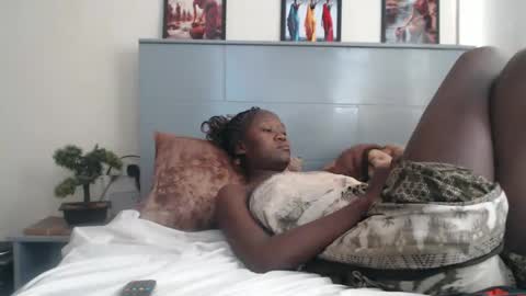 Emilly online show from February 11, 2025, 8:05 am