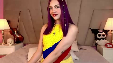 Snapshot of emilyroth chatting on June 23, 2026, 7:01 pm emily online show from June 23, 2026, 7:01 pm