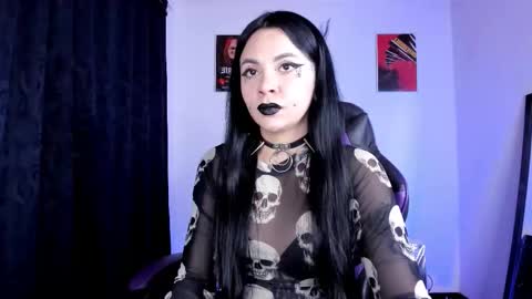  Emily Support me to have 100 likes plx online show from November 12, 2025, 9:03 pm