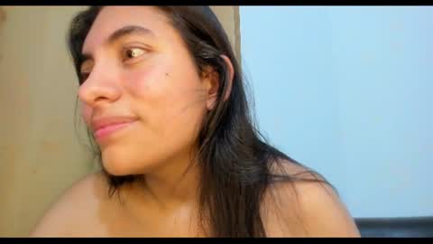 Snapshot of emilysex_118 chatting on June 15, 2026, 5:15 pm Emily online show from June 15, 2026, 5:15 pm