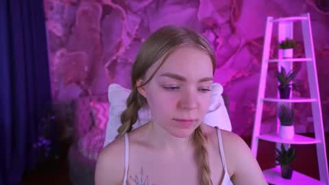 Snapshot of emilysunshines chatting on November 12, 2025, 8:59 am MY NAME IS Emily WELCOME EVERYONE I WILL BE HAPPY TO GIVE YOU WHAT YOU HAVE DREAMED OF FOR SO LONG online show from November 12, 2025, 8:59 am