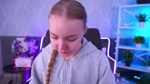 Snapshot of emilysunshines chatting on December 1, 2025, 7:57 am MY NAME IS Emily WELCOME EVERYONE I WILL BE HAPPY TO GIVE YOU WHAT YOU HAVE DREAMED OF FOR SO LONG online show from December 1, 2025, 7:57 am