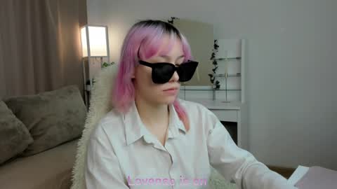 Betty online show from June 3, 2026, 1:19 am