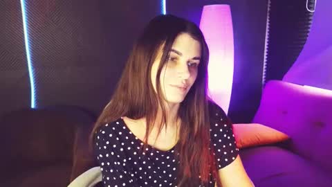 Emily online show from October 6, 2025, 1:36 am