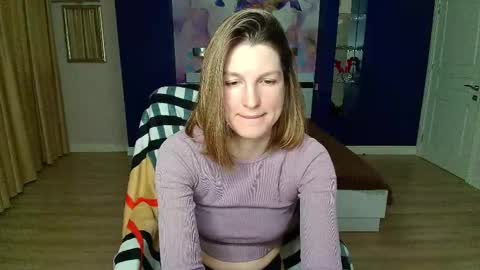 EmilyWalkers online show from March 7, 2025, 7:05 pm