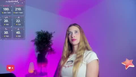 E M I L Y online show from September 22, 2025, 1:24 pm