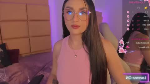 emma__js_ online show from May 14, 2026, 7:53 pm