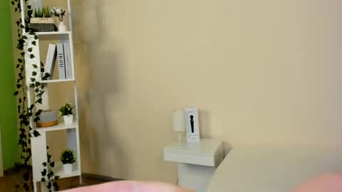 Snapshot of emma__peach chatting on May 2, 2026, 1:16 pm emma__peach online show from May 2, 2026, 1:16 pm