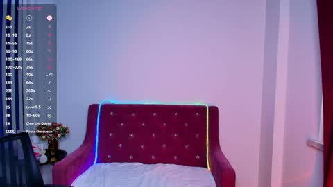 emma__rosss online show from April 13, 2026, 2:17 am
