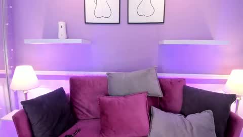 emma__walkerr_ online show from January 23, 2025, 10:11 pm