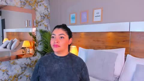 Emma  online show from January 8, 2026, 11:12 am