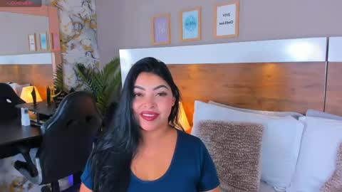 Snapshot of emma_bakker_ chatting on May 14, 2026, 1:29 pm Emma online show from May 14, 2026, 1:29 pm