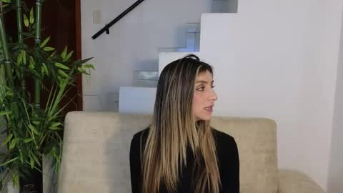 Emma Blue  modelo independiente online show from September 13, 2025, 4:01 am