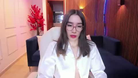Snapshot of emma_caarter chatting on July 10, 2026, 3:11 am emma_caarter online show from July 10, 2026, 3:11 am