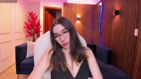 Snapshot of emma_caarter chatting on July 15, 2026, 3:01 am emma_caarter online show from July 15, 2026, 3:01 am