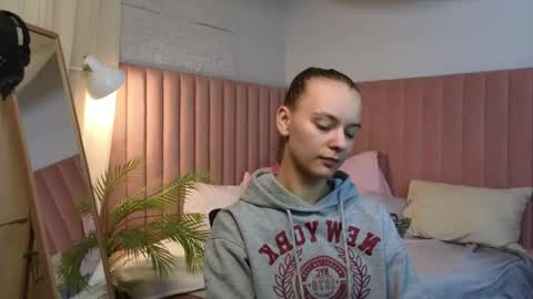Snapshot of emma_chaser chatting on April 29, 2026, 1:43 am emma_chaser online show from April 29, 2026, 1:43 am