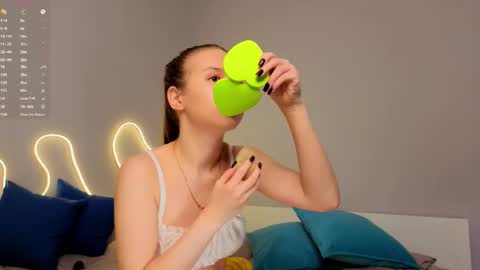 Emma online show from March 25, 2026, 2:17 am