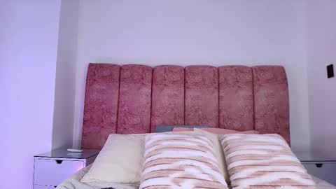 Emma online show from November 21, 2025, 3:05 am