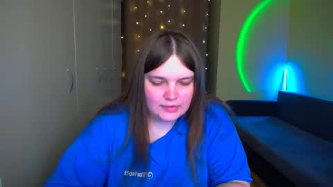 Eva online show from October 23, 2025, 8:35 am