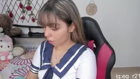 emma_grayys online show from October 18, 2025, 3:42 am