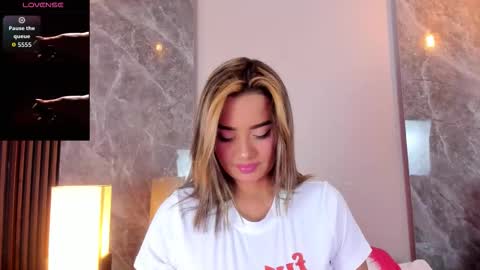 Emma online show from December 3, 2025, 4:20 am