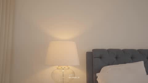 emma_lu1 online show from October 30, 2025, 3:13 pm