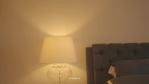emma_lu1 online show from May 12, 2026, 6:27 pm