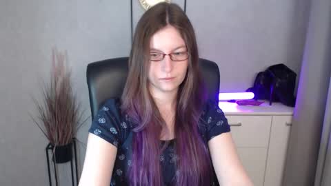 emma online show from November 13, 2025, 6:23 am