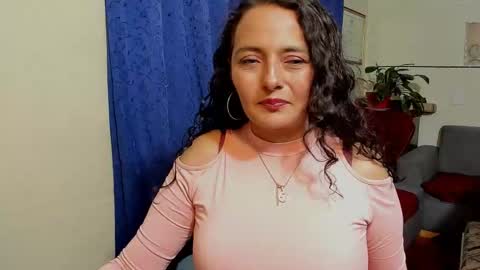 Snapshot of emma_luxy chatting on September 28, 2025, 12:16 am  emma luxy online show from September 28, 2025, 12:16 am