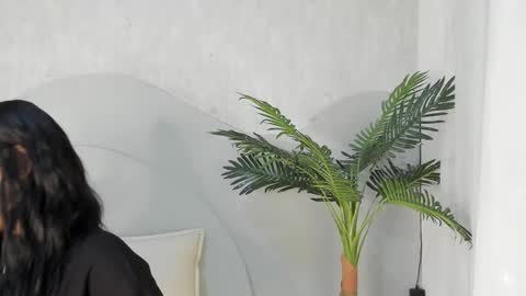 Snapshot of emma_morgann chatting on December 2, 2025, 11:37 am Emma Morgann online show from December 2, 2025, 11:37 am