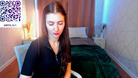 Emma Myer online show from April 25, 2026, 1:41 am