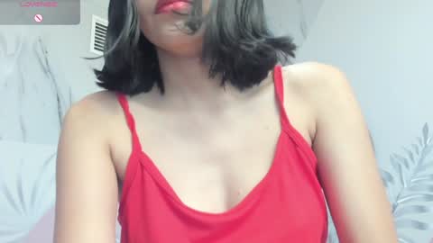 Snapshot of emma_petite4u chatting on January 15, 2025, 12:04 pm Emma online show from January 15, 2025, 12:04 pm