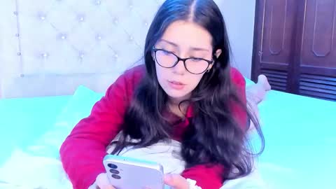 Snapshot of emma_pink__ chatting on February 28, 2026, 11:55 am EMMA online show from February 28, 2026, 11:55 am