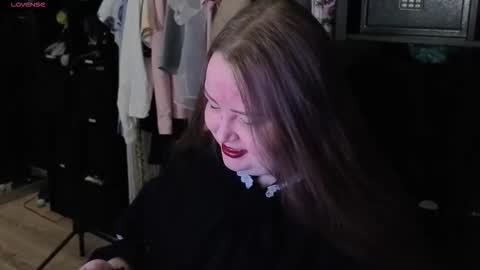 Snapshot of emma_razoom chatting on October 17, 2025, 12:25 am Emma Razumovskaya online show from October 17, 2025, 12:25 am