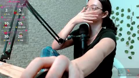 Emma  online show from March 7, 2025, 3:08 am