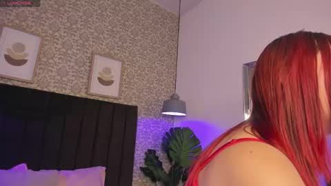 Snapshot of emma_velvet_ chatting on April 24, 2026, 1:24 pm emma_velvet_ online show from April 24, 2026, 1:24 pm