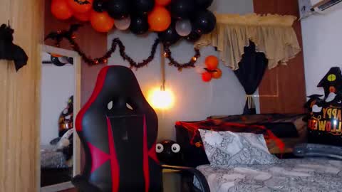 EMMA online show from October 20, 2025, 8:53 pm